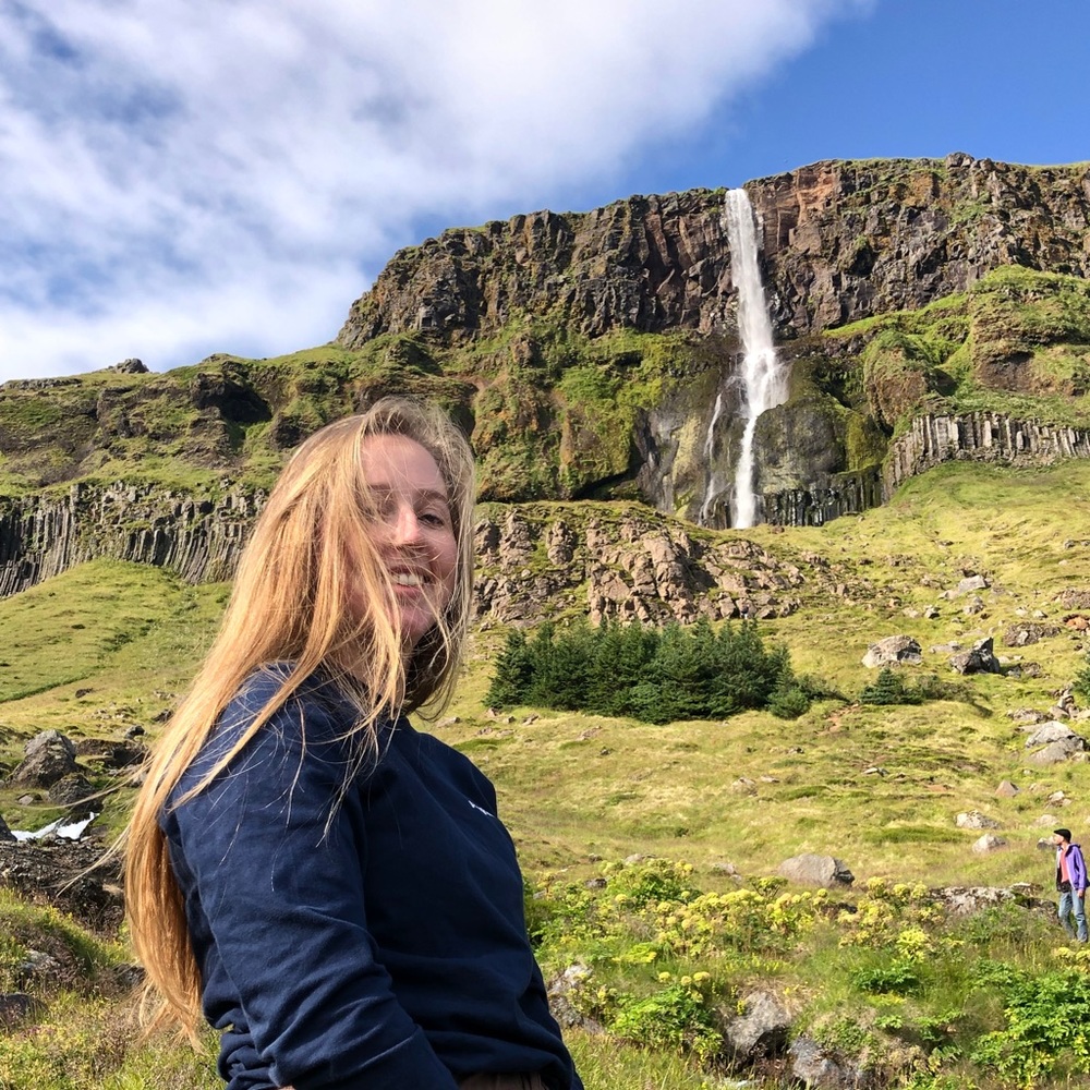 Meet your Posher, Sierra